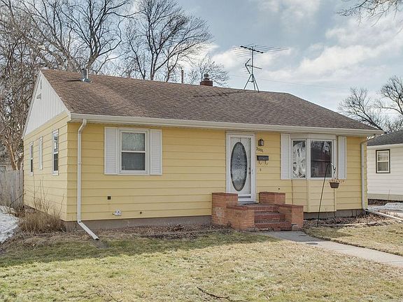 3rd image of 2001 8th St N