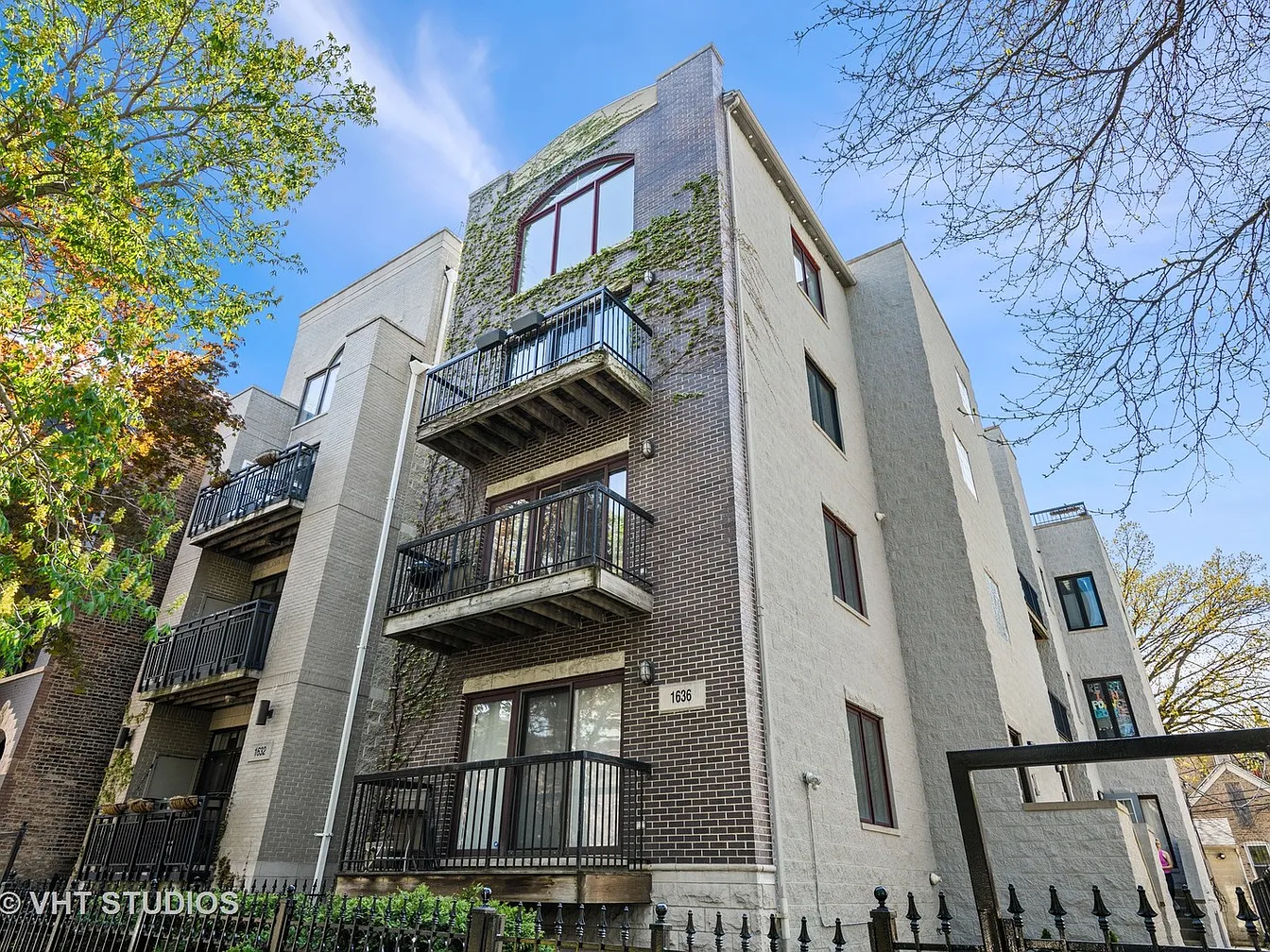 1636 N Oakley Ave APT 1, Chicago, IL 60647 | Zillow