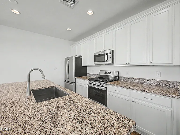 14690 W Sand Hills Rd — Photo 6