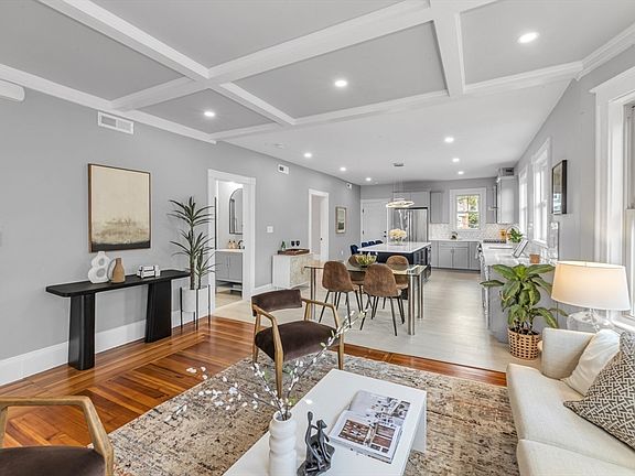 5th image of 43 Ainsworth St APT 2