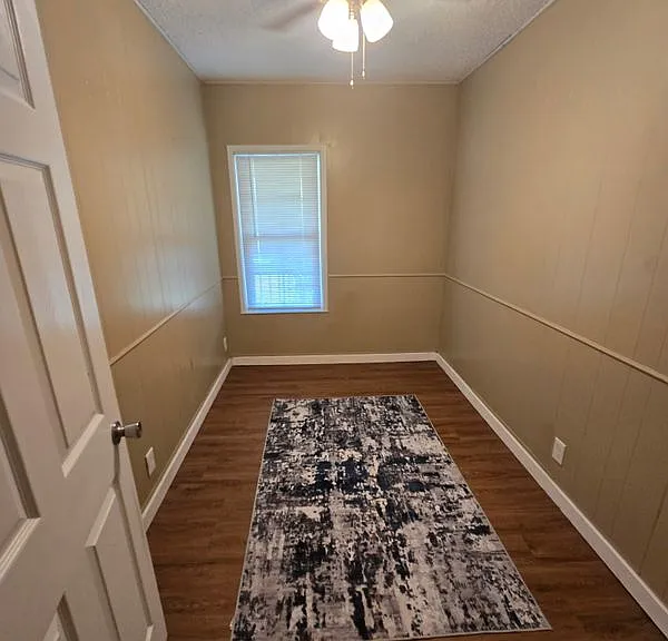 111 Bowie St — Photo 7