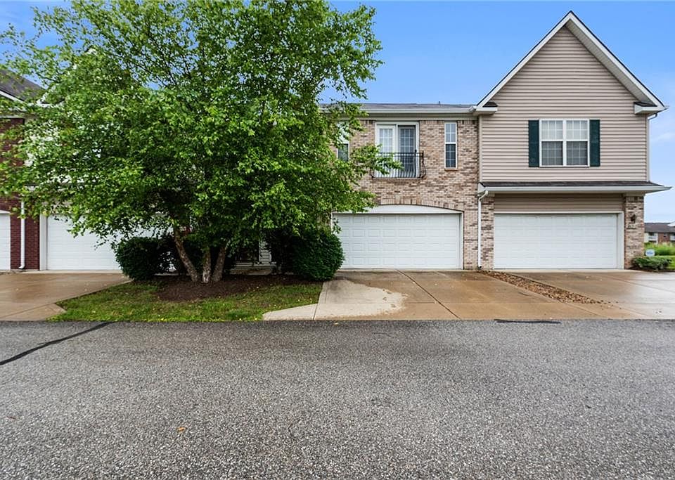 1st image of 6310 Bishops Pond Ln