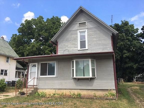 2nd image of 607 Corunna Ave