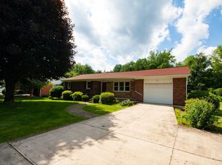 20 Willow Ln, Bloomsburg, PA 17815