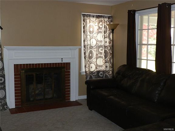 3rd image of 268 E Prospect Ave