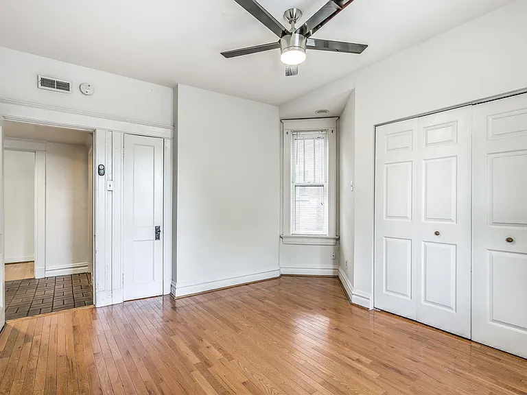 1722 Waverly Pl — Photo 38