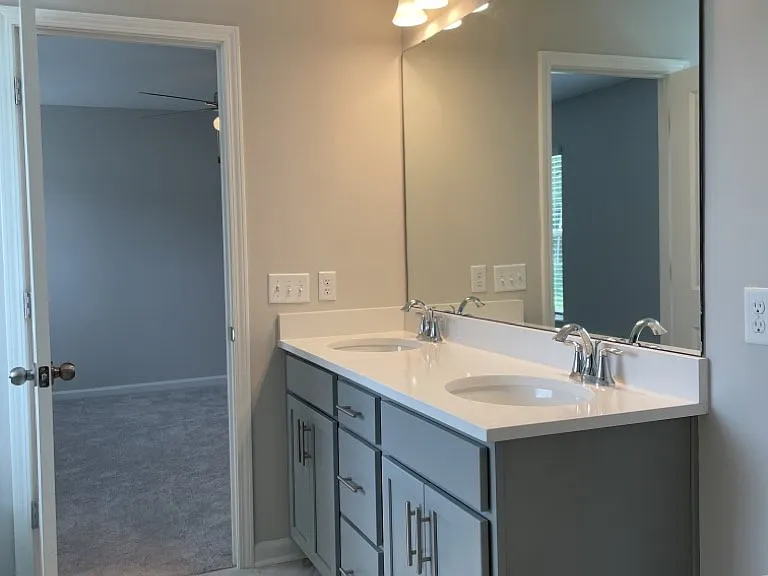 2903 Siebold Dr — Photo 26