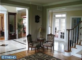 1 Monroe Ct, Southampton, NJ 08088
