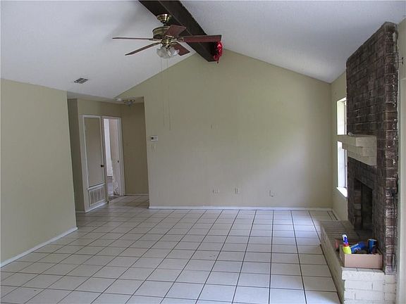 4th image of 5726 Crest Forest Dr