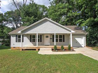 4047 Whipple Pl, Charlotte, NC 28215