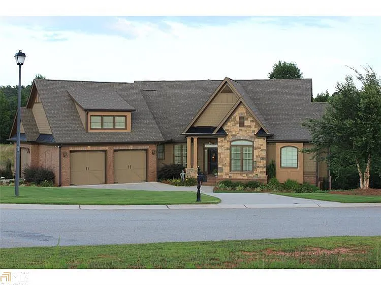 3705 Cheyenne Ln photo 1