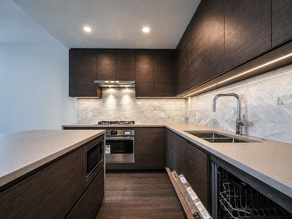 1st image of 2108 Gilmore Ave #2811