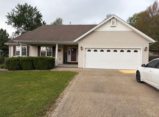 405 W Beacon Ct - Property Image