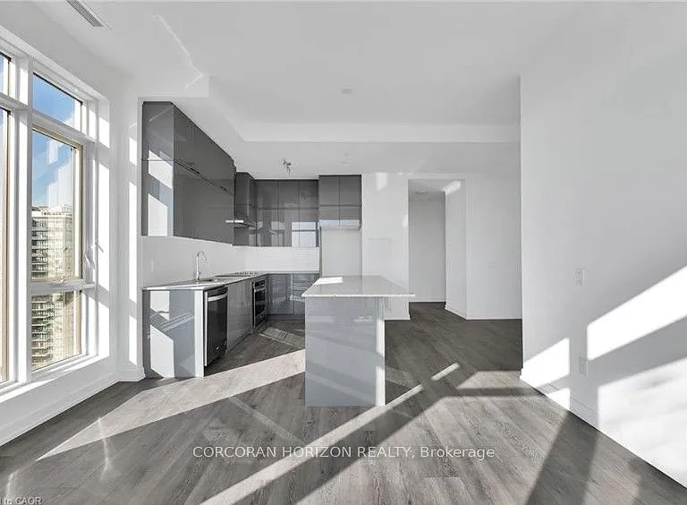 55 Duke St W #2508 — Photo 3