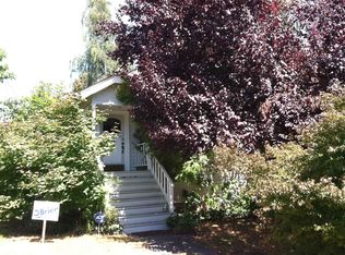 4701 38th Ave NE, Seattle, WA 98105