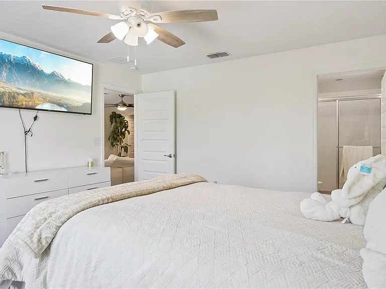 10224 Atwater Bay Dr — Photo 18