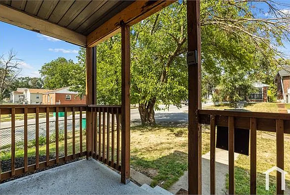 6176 Sherry Ave — Photo 26
