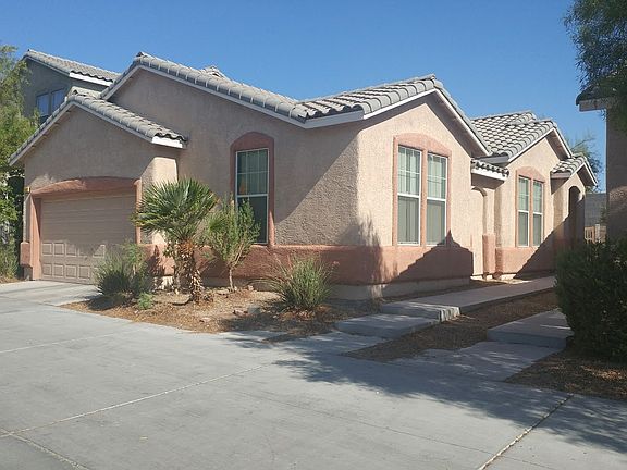 5th image of 2416 Living Rock St