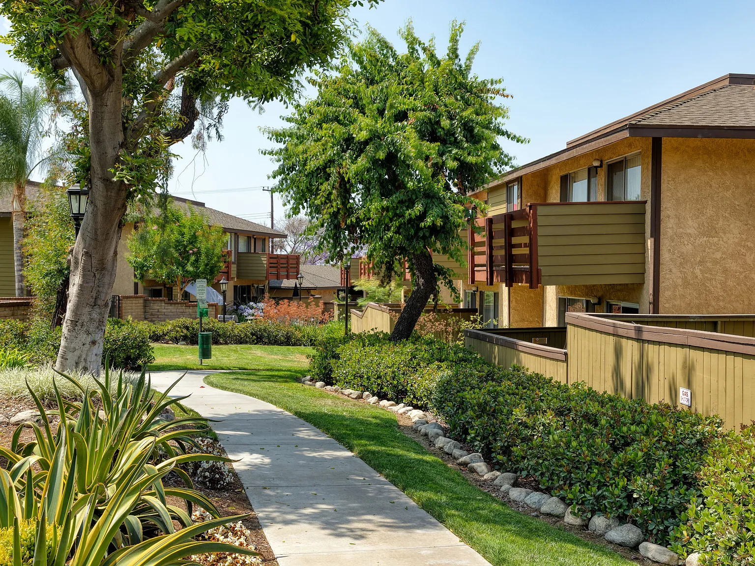 Foothill Village Apartments — Photo 3