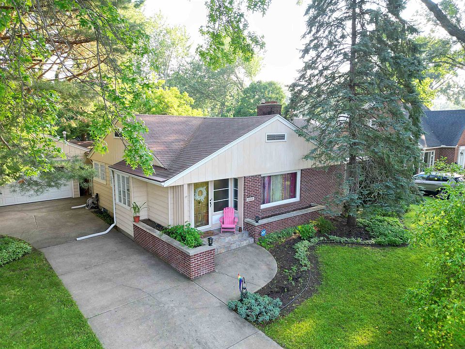 1st image of 1122 Lundvall Ave