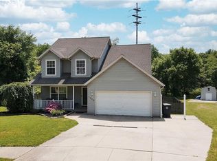 1332 Derbydale Rd, Akron, OH 44306