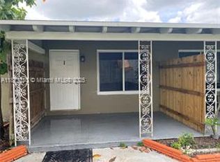 2215 Adams St #1-2, Hollywood, FL 33020