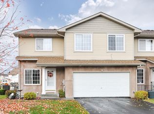 21124 Mustang Ln, Forest Lake, MN 55025