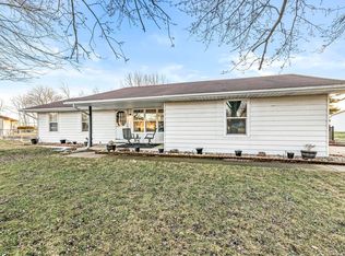 66243 Grasslands Ln, Goshen, IN 46526