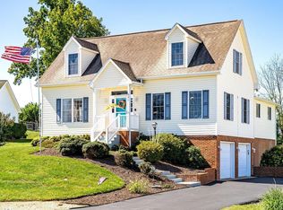 248 Windsong Hills Dr, Elkton, VA 22827