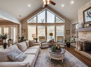 1010 Deep Water Cv, Corsicana, TX 75109