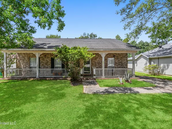 1024 Nancy Pl, Gulfport, MS 39507