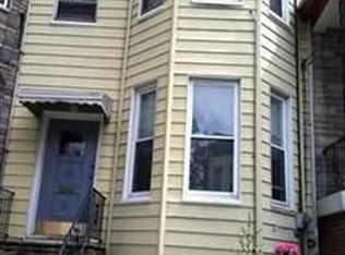 16 Fleet St, Jersey City, NJ 07306