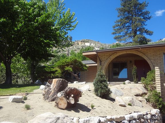 5th image of 166 Jeannie Ln
