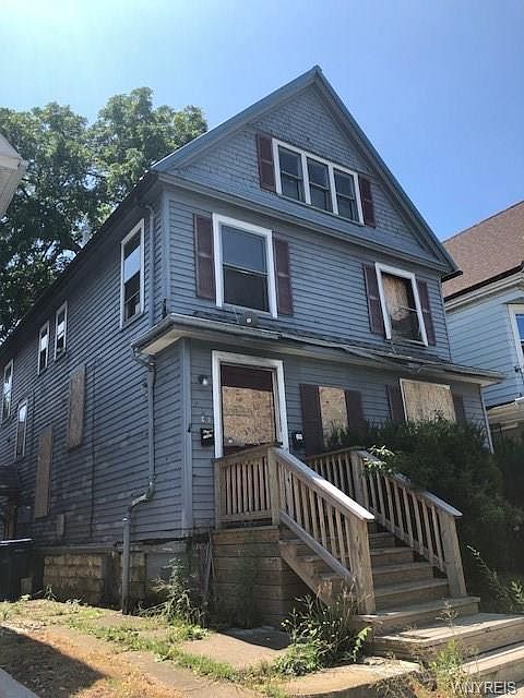 1st image of 225 Auburn Ave
