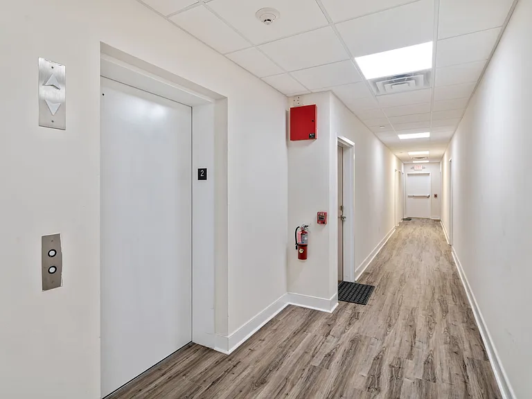 1430 South St Apartments — Photo 12