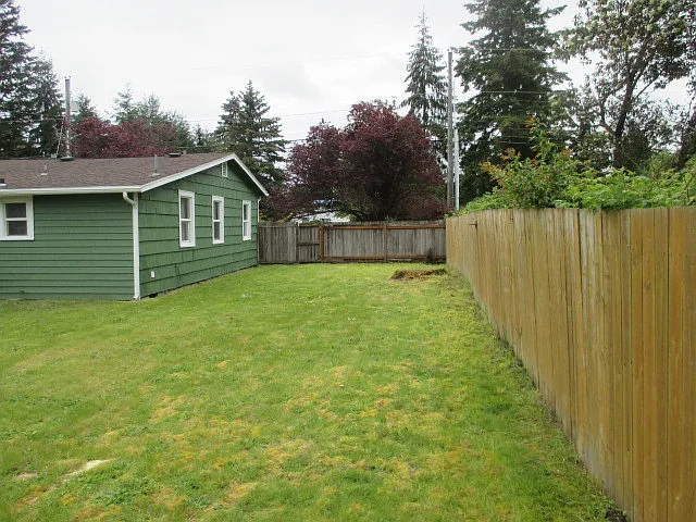 3928 S Tyler St — Photo 20