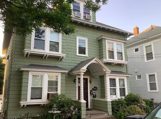 16 Roslyn St, Salem, MA 01970