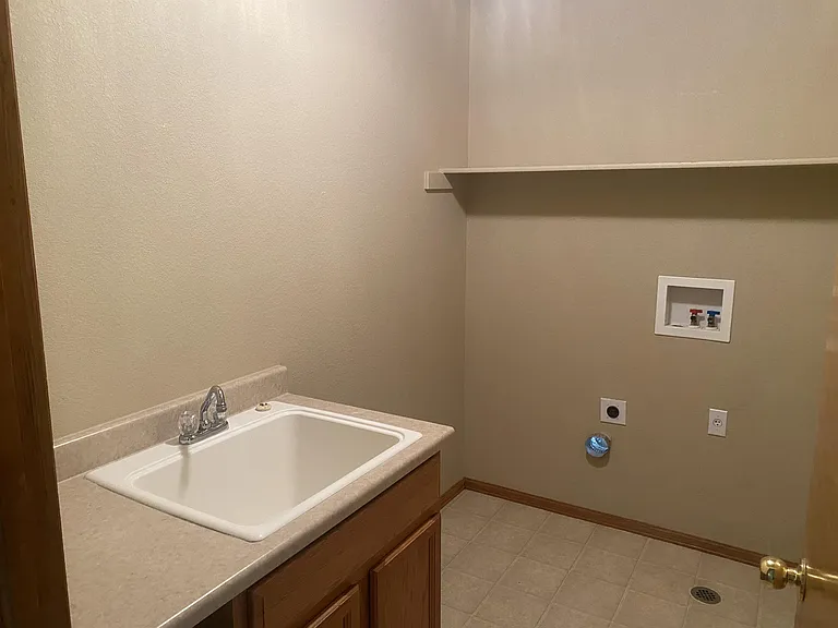 12140 S Grass River Ct — Photo 17