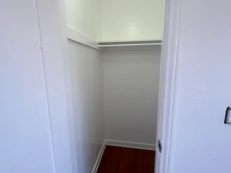 4243 Monroe St #5/8 — Photo 7
