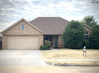 4902 Spring Hill Dr, Wichita Falls, TX 76310