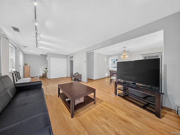 2nd image of 6861 Cloverdale Boulevard #108