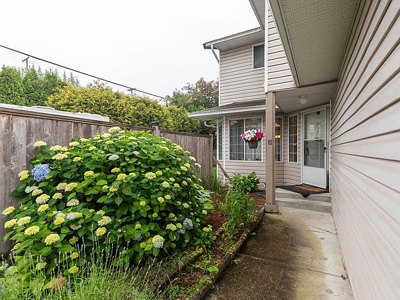 2nd image of 21541 Mayo Pl #11