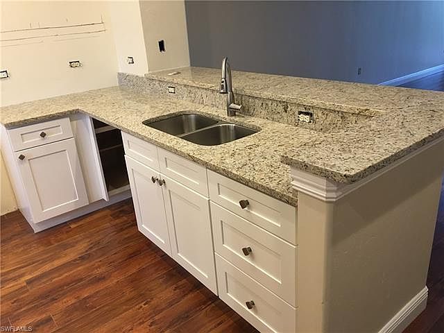 1st image of 8267 Parkstone Pl #9-102