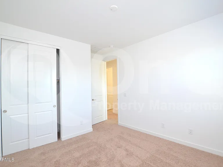 1173 N Jay Pl — Photo 17