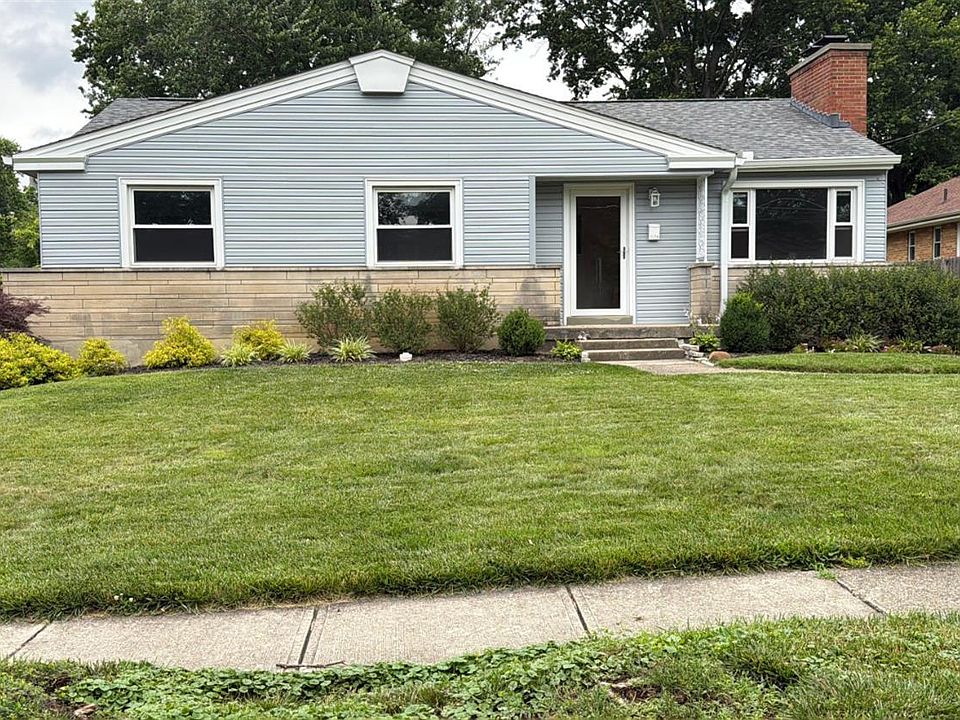 1st image of 1074 Eastgate Dr