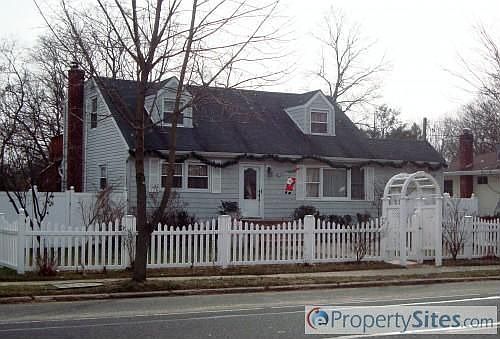 1st image of 24 Prairie Dr