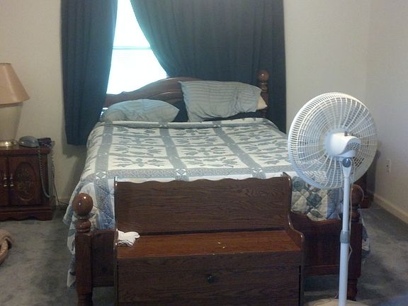 4th image of 203 Robinwood Pl