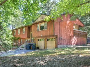 2 Robin Rd, Spring Valley, NY 10977