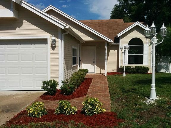 3rd image of 2211 Kentucky Derby Dr
