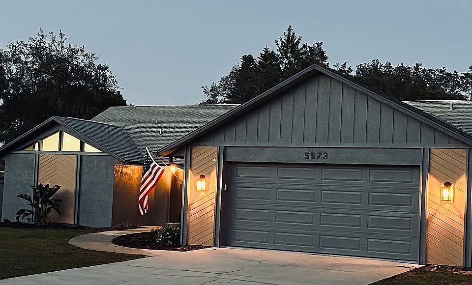 1st image of 5973 Pelham Dr